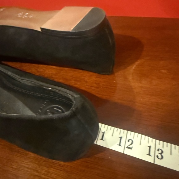 NWOT Tory Burch Black Suede Loafer Flats Bow Jewel T Size 9 MSRP $525 Dustbag - Picture 14 of 16